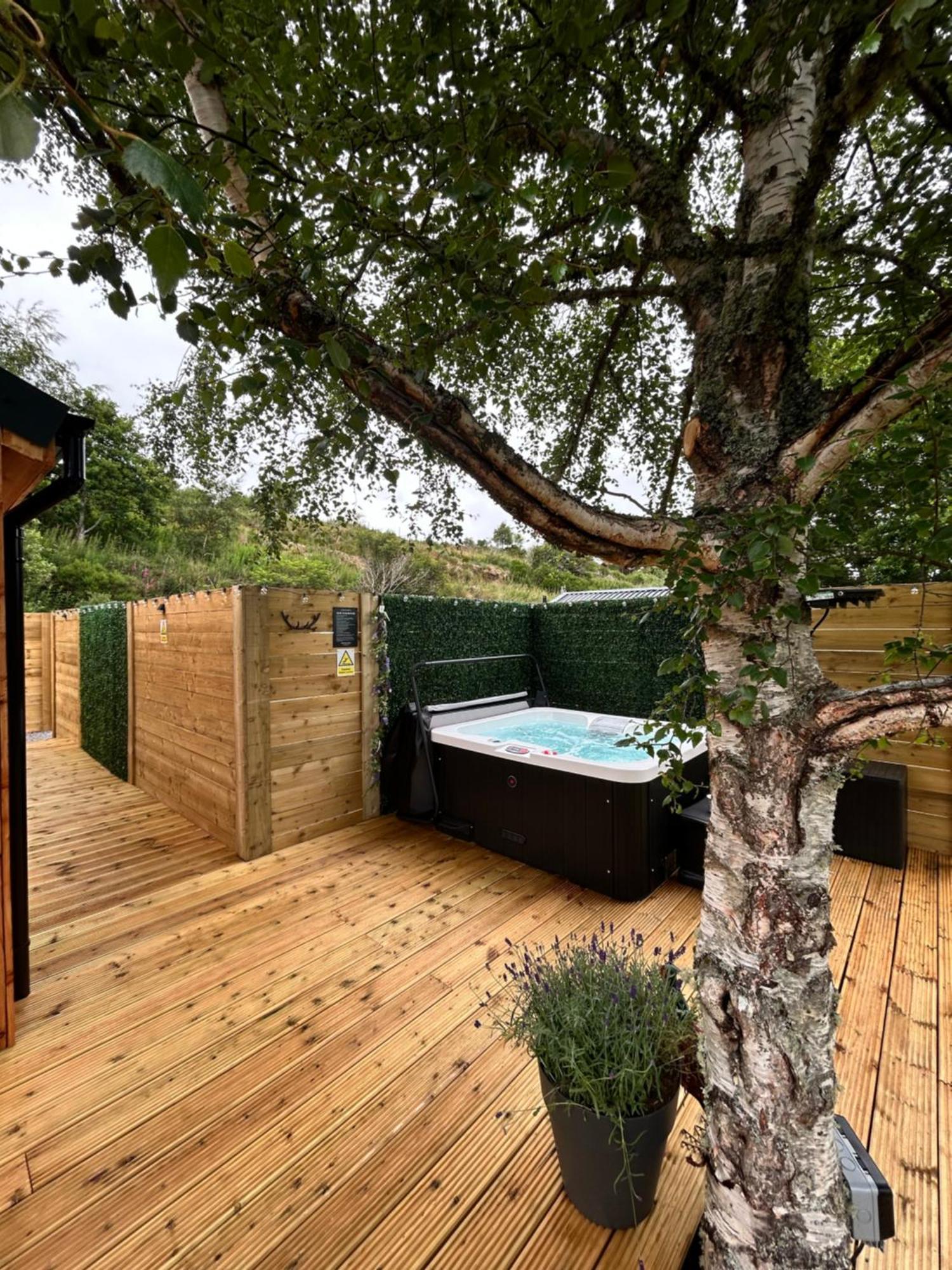 River Huts With Private Hot Tubs
